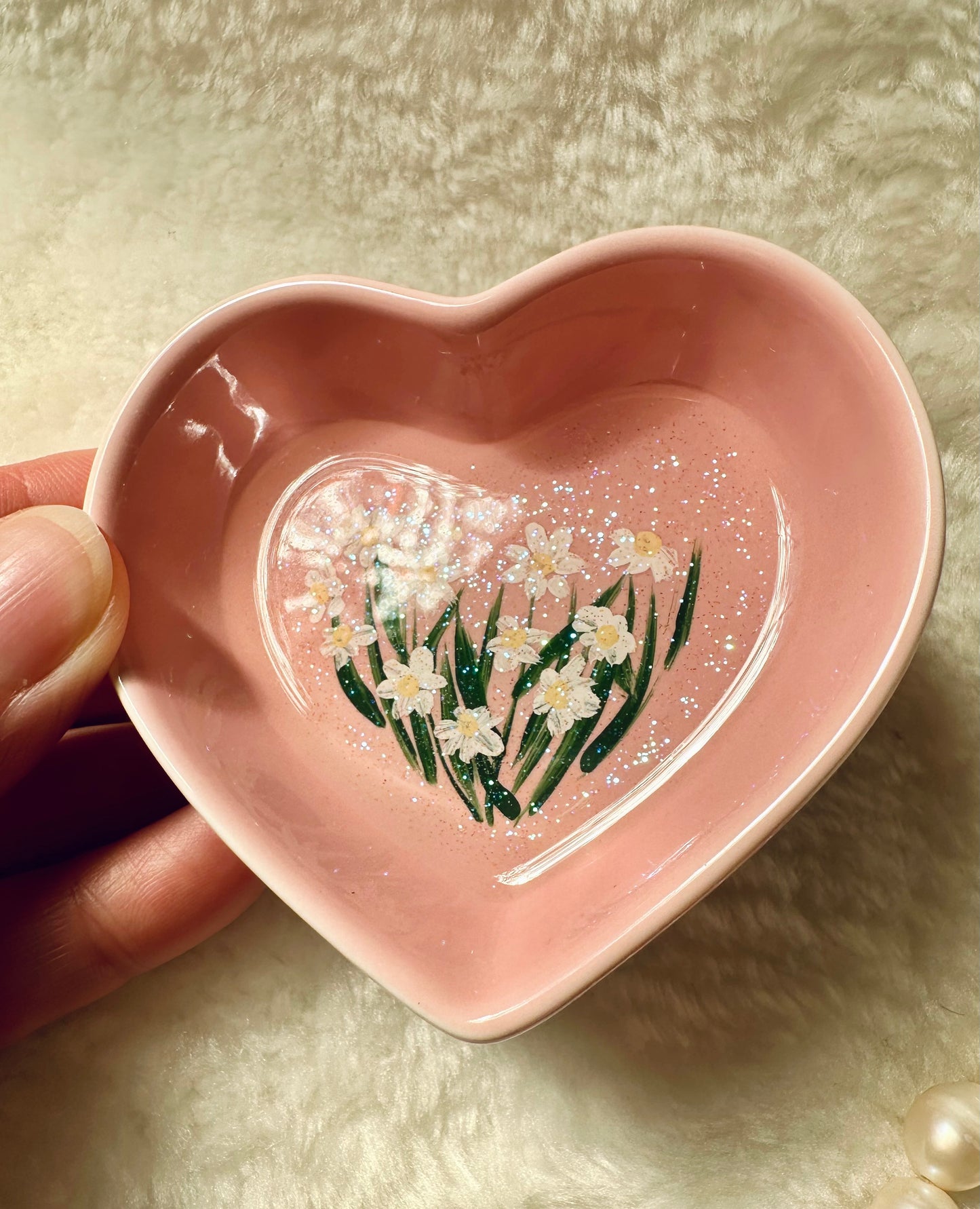 White Daisies on Pink Dish