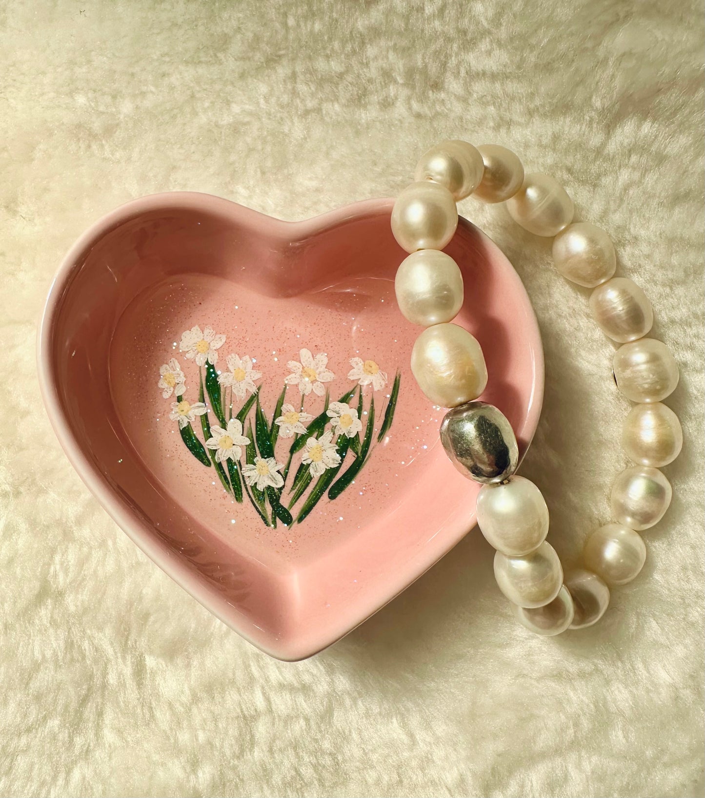 White Daisies on Pink Dish