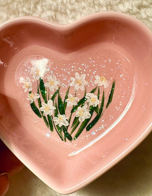 White Daisies on Pink Dish